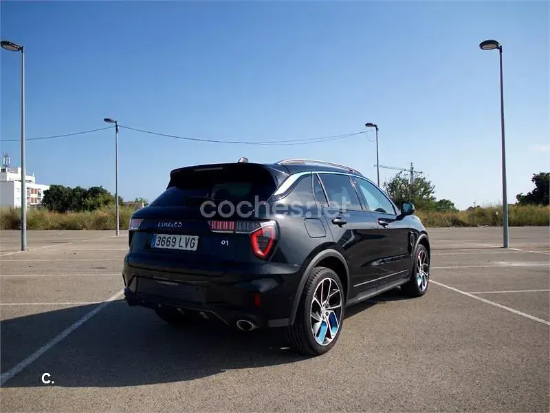 Usado Lynk & Co 01 261 CV (191 kW) 2021 Negro SUV