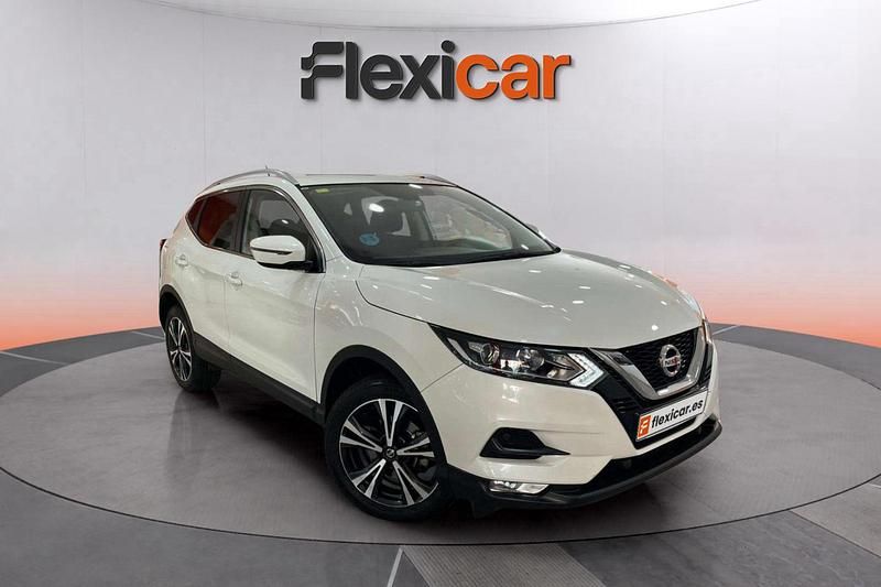Usado Nissan Qashqai Acenta 140 CV (102 kW) 2020 Blanco SUV