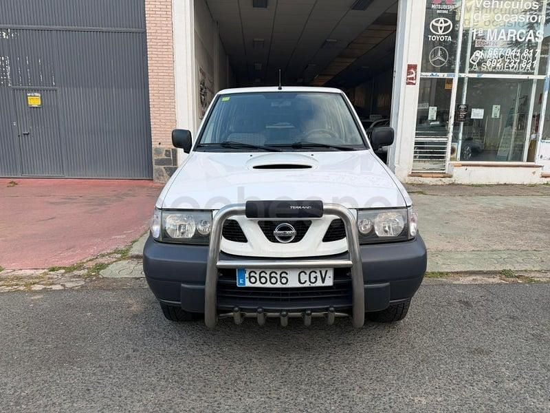 Usado Nissan Terrano 125 CV (91 kW) 2003 Blanco SUV