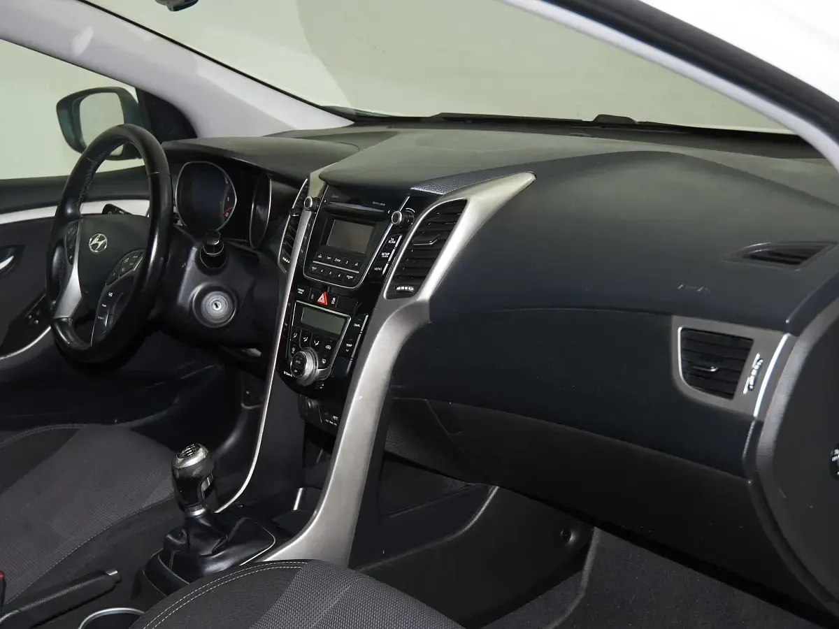 Usado Hyundai i30 110 CV (80 kW) 2015