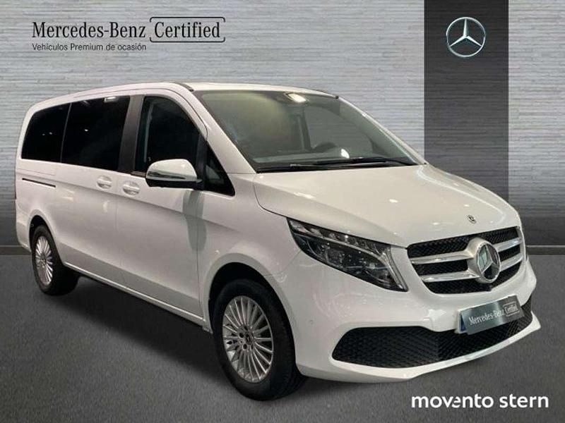 Usado Mercedes V300 239 CV (175 kW) 2024 Blanco Monovolumen