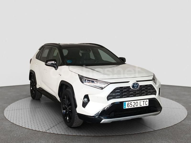 Usado Toyota RAV4 Hybrid Style 218 CV (160 kW) 2021 Blanco SUV