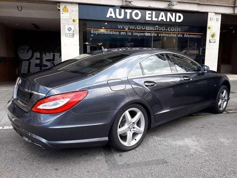 Usado Mercedes CLS350 AMG 265 CV (194 kW) 2012 Gris Coupe