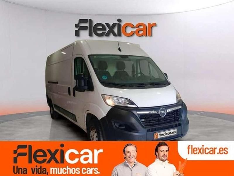 Blanco Usado 2022 Opel Movano Van | 19.990 € (Precio justo) - Imagen 1/4