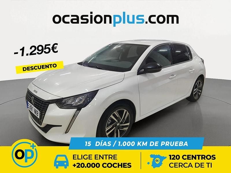 Usado Peugeot 208 Allure 100 CV (73 kW) 2023 Blanco Utilitario