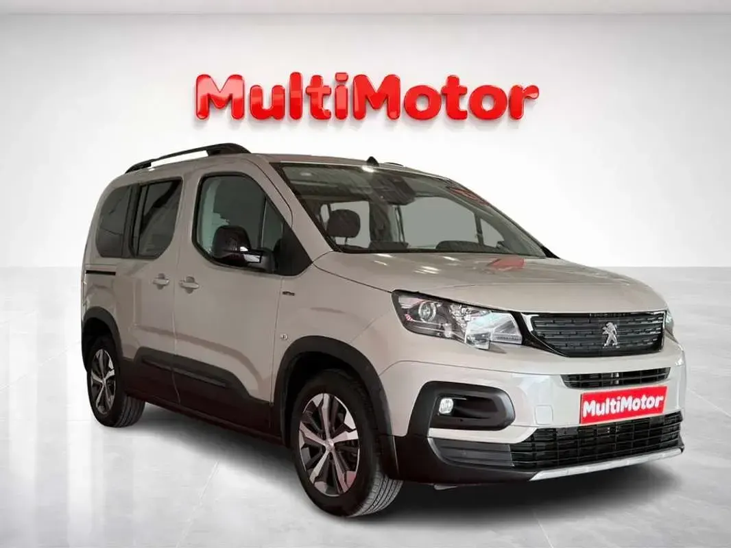 Usado Peugeot Rifter GT-line 99 CV (72 kW) 2018 Beige Monovolumen