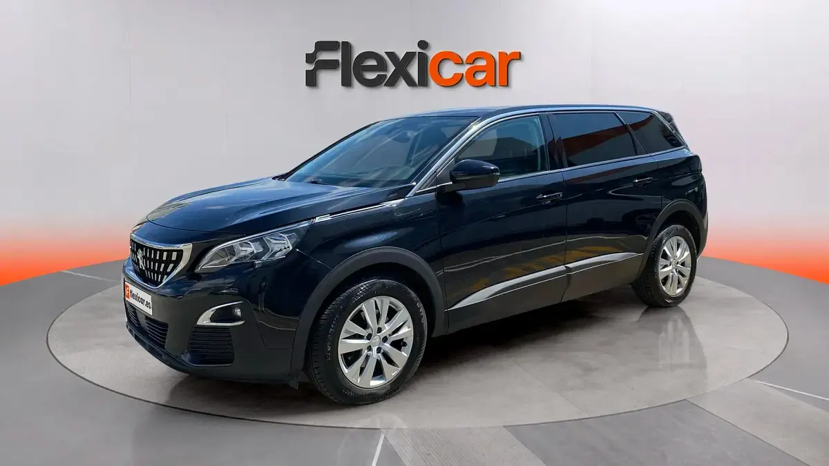 Usado Peugeot 5008 Active 130 CV (95 kW) 2020 Negro SUV