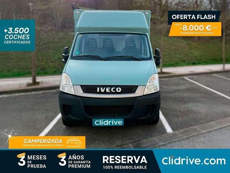 Verde Usado 2011 Iveco Daily SUV | 35.190 € - Imagen 1/3