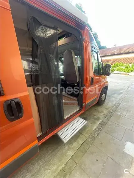 Usado Fiat Ducato 33 100 CV (73 kW) 2008 Naranja Van