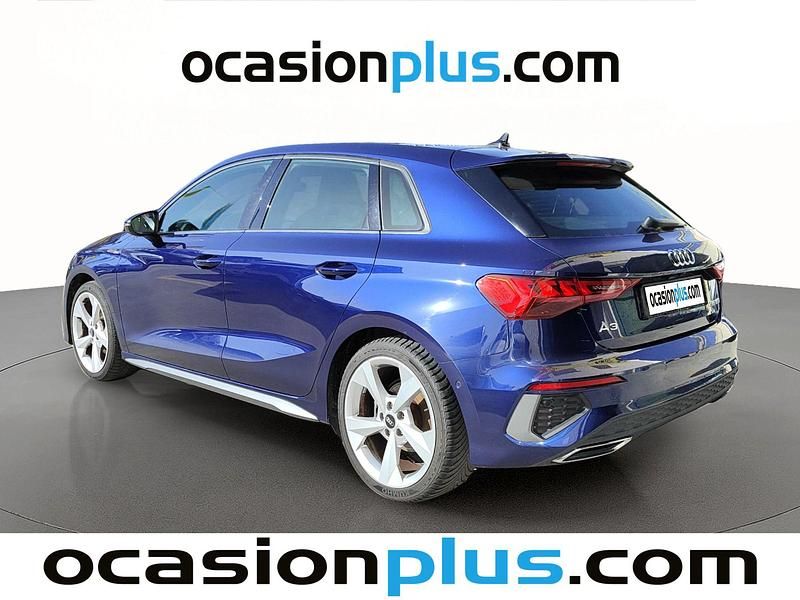 Käytetty Audi A3 S-Line 150 HP (110 kW) 2023 Sininen Sedan