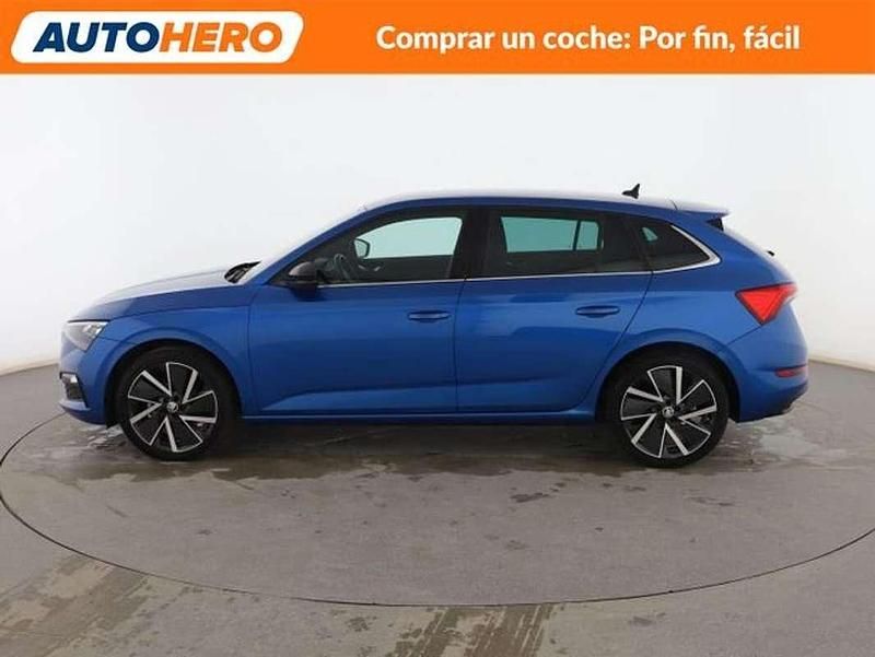 Usado Skoda Scala Ambition 150 CV (110 kW) 2022 Azul Utilitario