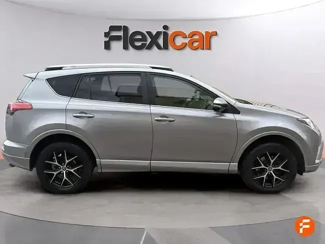 Używany Toyota RAV4 Hybrid Advance 197 KM (144 kW) 2017 Szary SUV