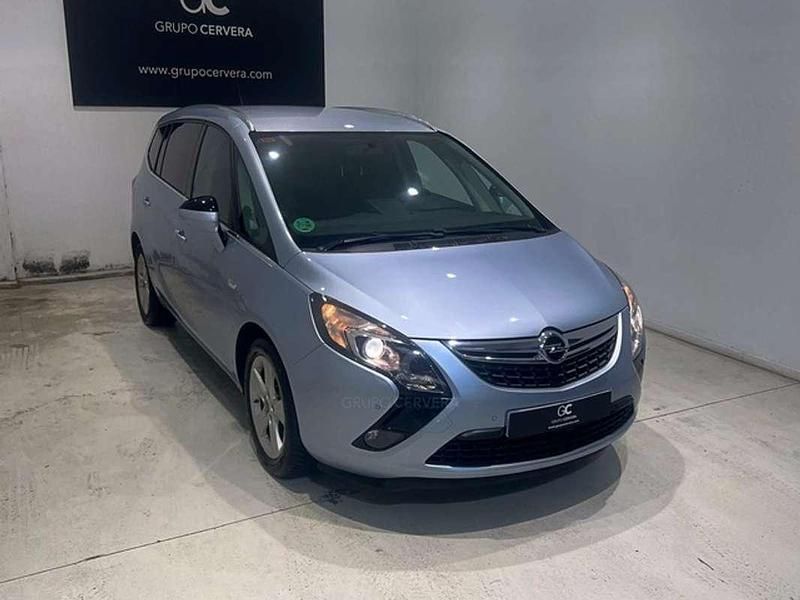 Usado Opel Zafira Selective 120 CV (88 kW) 2016 Plateado Monovolumen