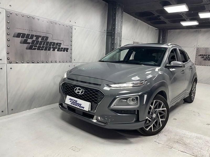Usado Hyundai Kona Style 141 CV (103 kW) 2019 Gris / plata SUV