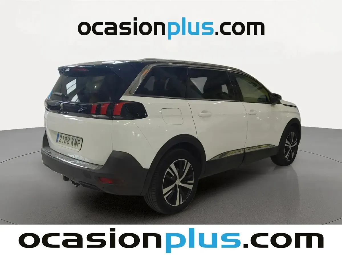 Usado Peugeot 5008 Allure 131 HP (96 kW) 2018 Branco SUV