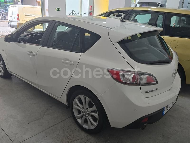 Usado Mazda 3 Sportive 150 CV (110 kW) 2010 Blanco Berlina