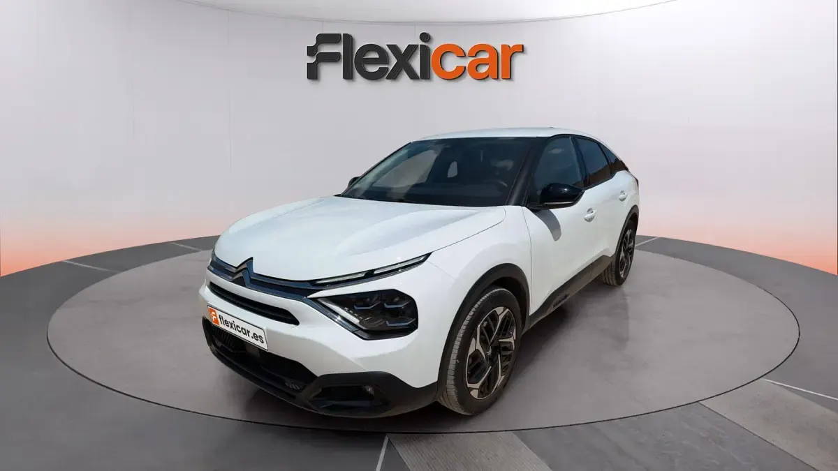 Usado Citroën C4 Feel 131 CV (96 kW) 2023 Blanco SUV