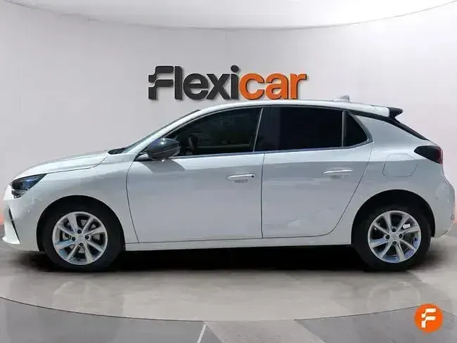 Usado Opel Corsa Elegance 100 CV (73 kW) 2023 Blanco Utilitario