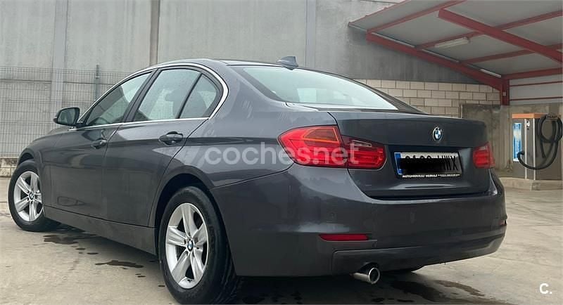 Usado BMW 320 Gran Turismo 184 CV (135 kW) 2014 Gris / plata Berlina