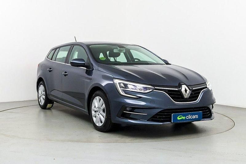 Usado Renault Mégane GrandTour Equilibre 115 CV (84 kW) 2022 Gris / plata Familiar