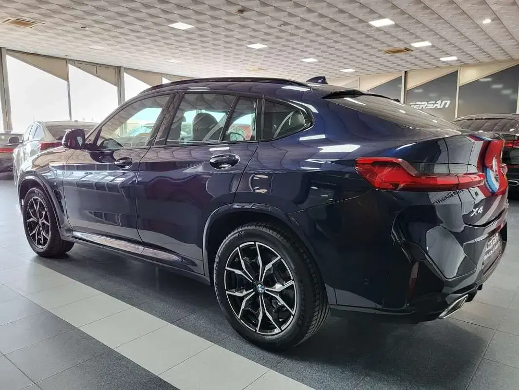 Usado BMW X4 M Sport 190 CV (139 kW) 2022 Azul SUV