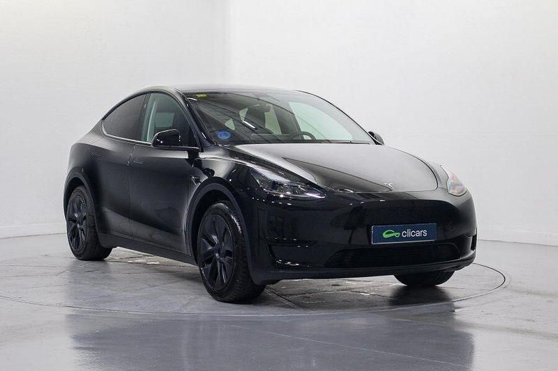 Nuevo Tesla Model Y Long Range RWD 250 kW (340 CV) 2025 Negro SUV