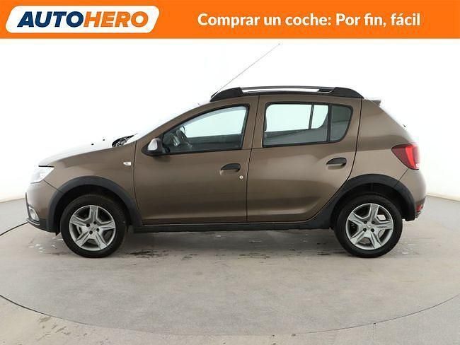 Usado Dacia Sandero Comfort 90 CV (66 kW) 2020 Gris Berlina