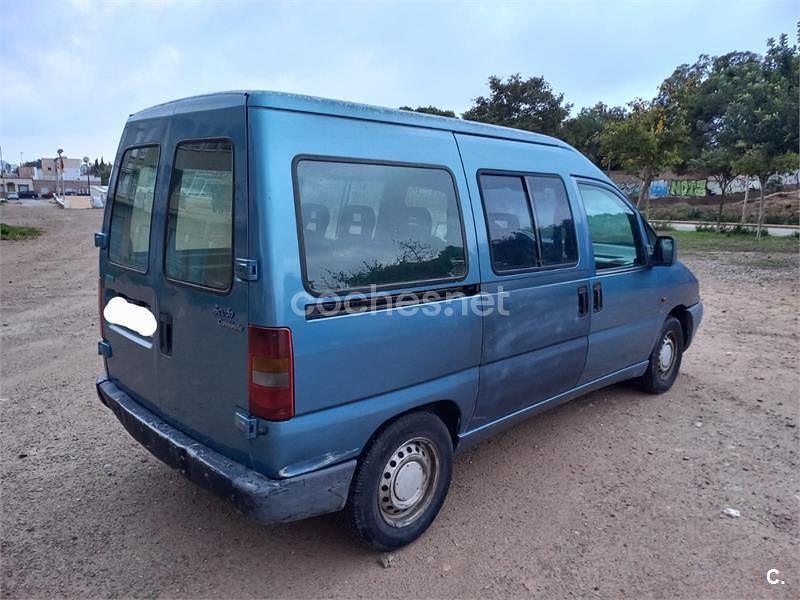 Usado Fiat Ulysse S 92 CV (67 kW) 1999 Azul Monovolumen