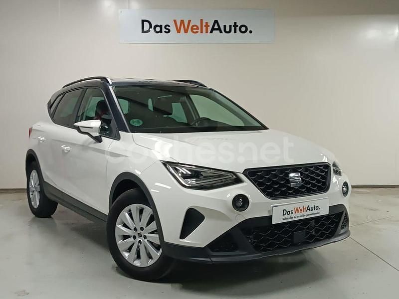 Blanco Usado 2025 Seat Arona Style SUV | 20.490 € (Precio justo) - Imagen 1/4