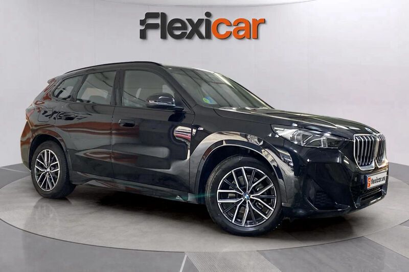 Negro Usado 2024 BMW X1 xLine SUV | 37.990 € - Imagen 1/4
