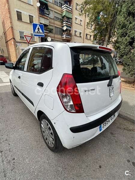 Usado Hyundai i10 Style 66 CV (48 kW) 2008 Blanco Utilitario