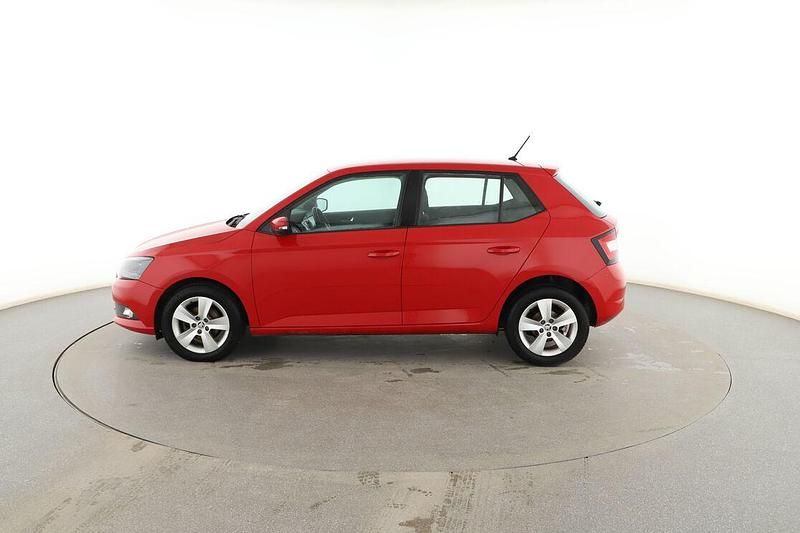 Usado Skoda Fabia Ambition 95 CV (69 kW) 2018 Rojo Berlina