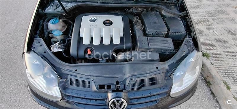 Usado VW Golf IV Highline 140 CV (102 kW) 2004 Negro Berlina