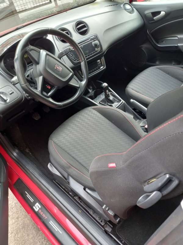 Usado Seat Ibiza SC FR 143 CV (105 kW) 2011 Rojo Utilitario