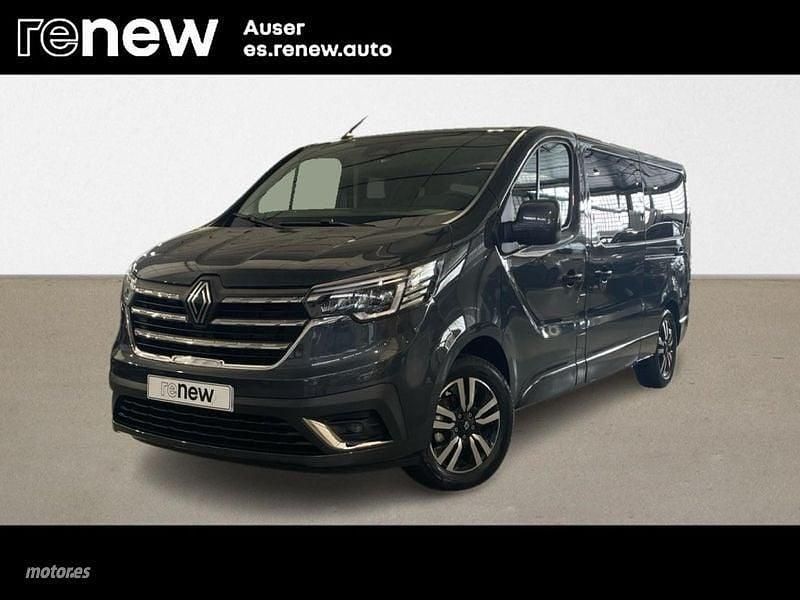 Begagnad Renault Trafic 150 HK (110 kW) 2024 Grå Minibuss