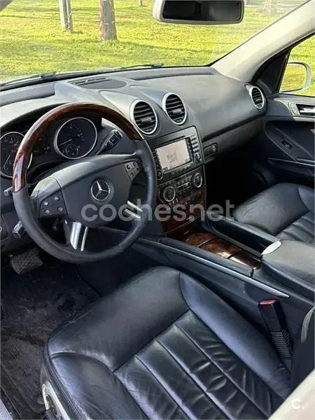 Usado Mercedes ML320 224 CV (164 kW) 2006 Gris / plata SUV