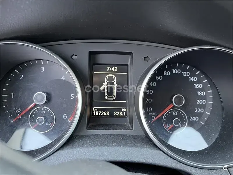 Usado VW Golf VI Sport 105 CV (77 kW) 2011 Negro Utilitario