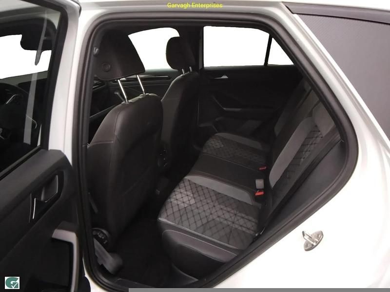 Usado VW T-Roc Advance 150 CV (110 kW) 2022 Blanco SUV