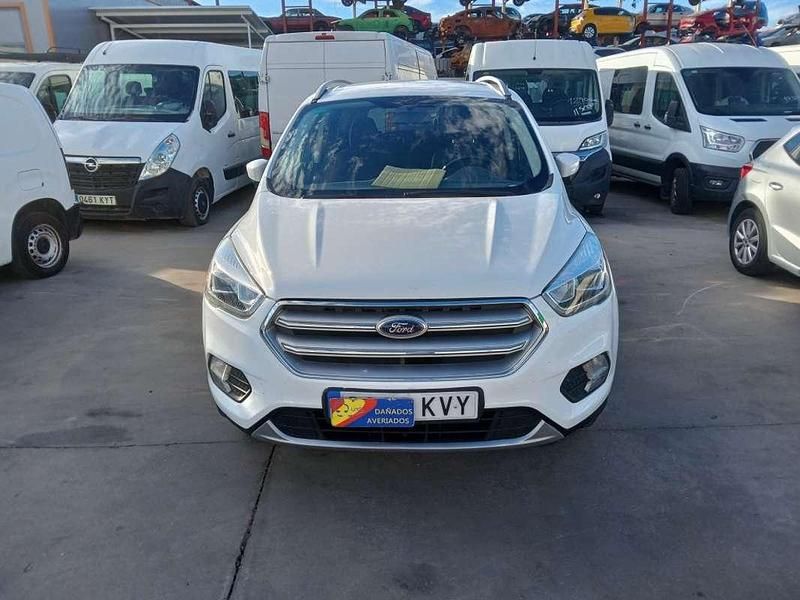 Blanco Usado 2019 Ford Kuga Trend SUV | 5900 € - Imagen 1/4