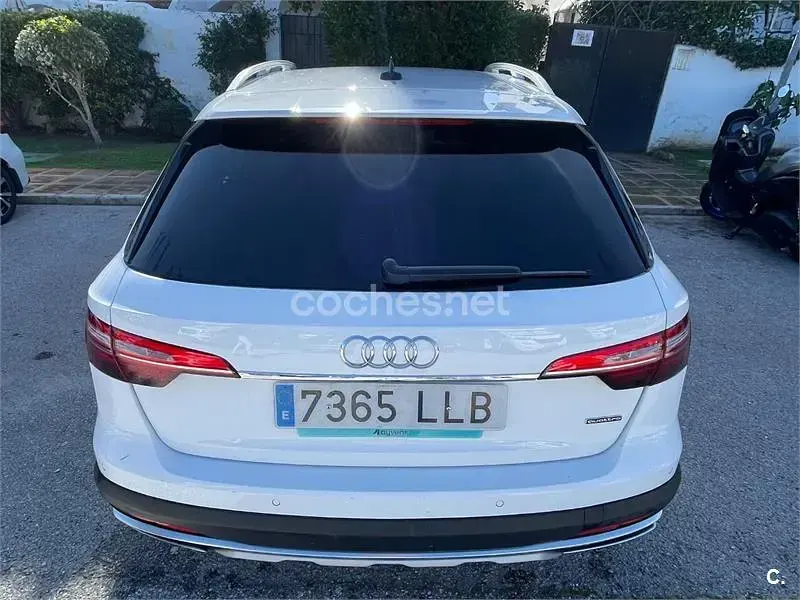 Usado Audi A4 Allroad 204 CV (150 kW) 2020 Blanco Familiar