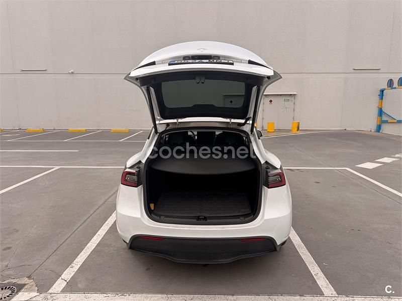 Usado Tesla Model Y RWD 250 kW (340 CV) 2024 Eléctrico SUV
