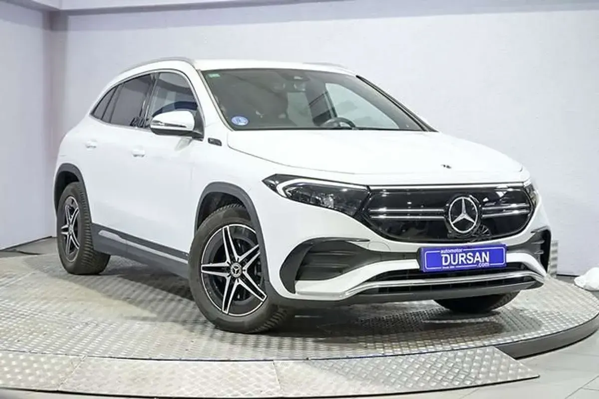 Usado Mercedes EQA300 167 kW (228 CV) 2022 Gris SUV