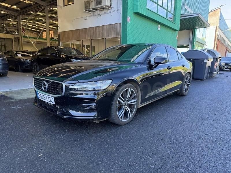 Usado Volvo S60 R-Design 250 CV (183 kW) 2020 Negro Berlina