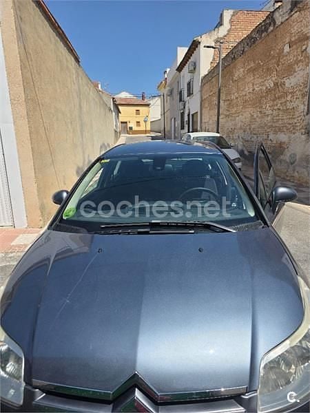 Usado Citroën C4 110 CV (80 kW) 2008 Gris / plata Berlina