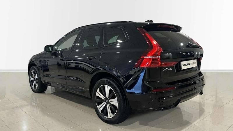 Usado Volvo XC60 Plus 351 CV (258 kW) 2025 Negro SUV
