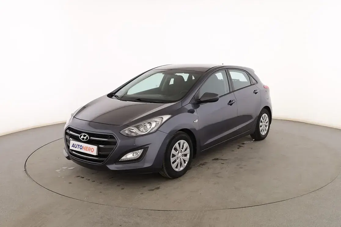 Usado Hyundai i30 110 CV (80 kW) 2015 Berlina