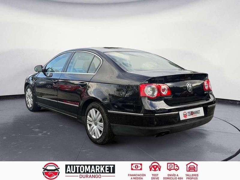Usado VW Passat Highline 140 CV (102 kW) 2006 Berlina