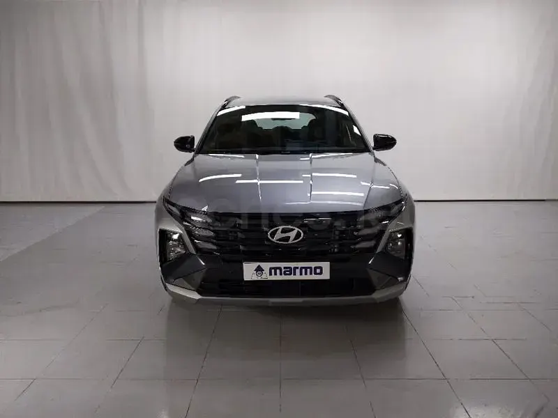 Nuevo Hyundai Tucson Blackline 150 CV (110 kW) 2026 Gris / plata SUV