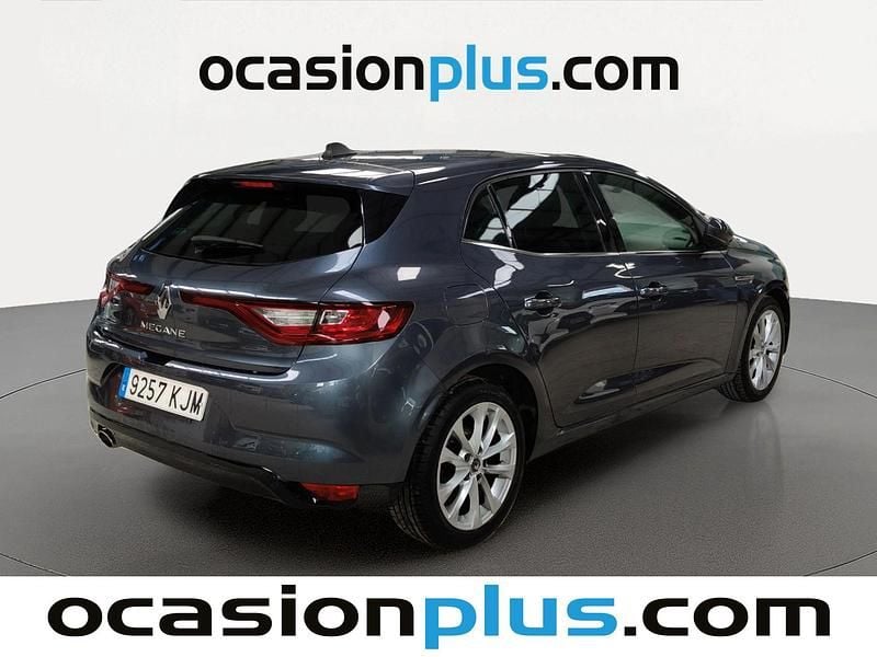 Usado Renault Mégane IV Zen 132 CV (97 kW) 2018 Gris Utilitario