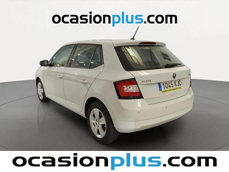 Usado Skoda Fabia 95 CV (69 kW) 2018 Blanco